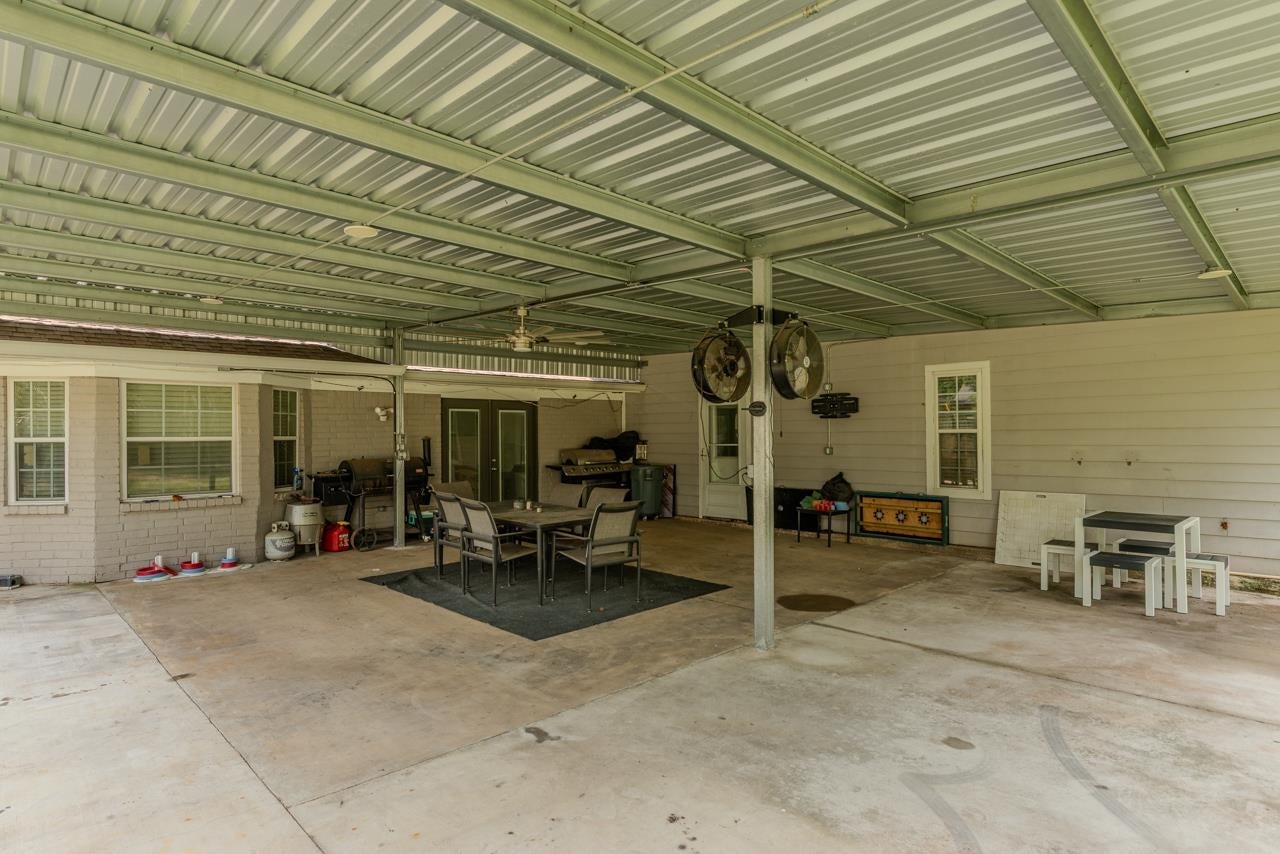 7050 Guess Road Beaumont, TX 77708 - Photo 45 of 50 Gallery Image 45