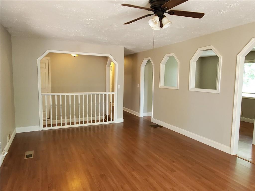 931 Auburn Road Dacula, GA 30019 - Photo 5 of 29