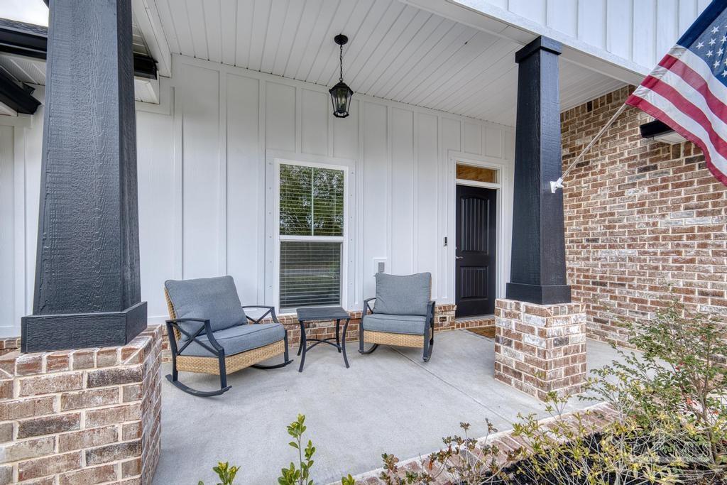 4661 Carl Booker Road Milton, FL 32583 - Photo 3 of 36
