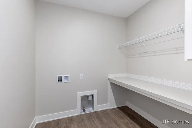 $490,000 | 5546 Albright Avenue Southwest, Unit 21, Grandville, MI 49418