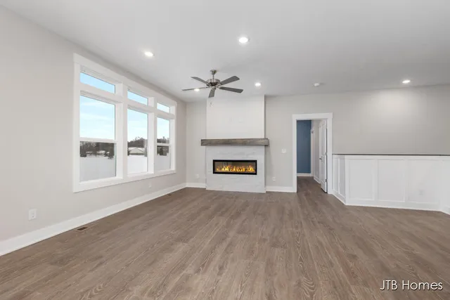 $490,000 | 5546 Albright Avenue Southwest, Unit 21, Grandville, MI 49418