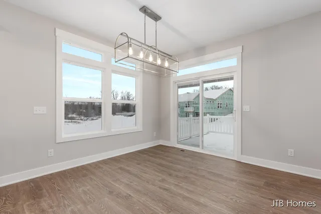 $490,000 | 5546 Albright Avenue Southwest, Unit 21, Grandville, MI 49418