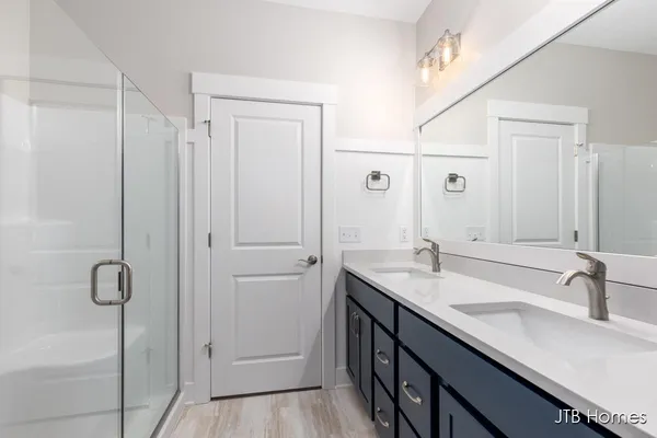 $490,000 | 5546 Albright Avenue Southwest, Unit 21, Grandville, MI 49418