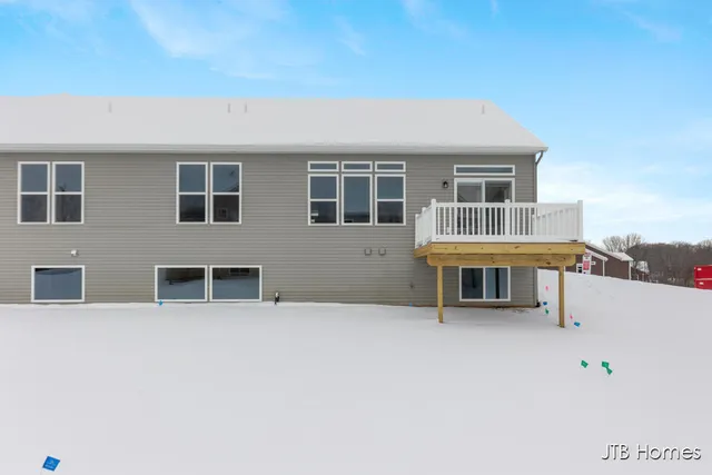 $490,000 | 5546 Albright Avenue Southwest, Unit 21, Grandville, MI 49418