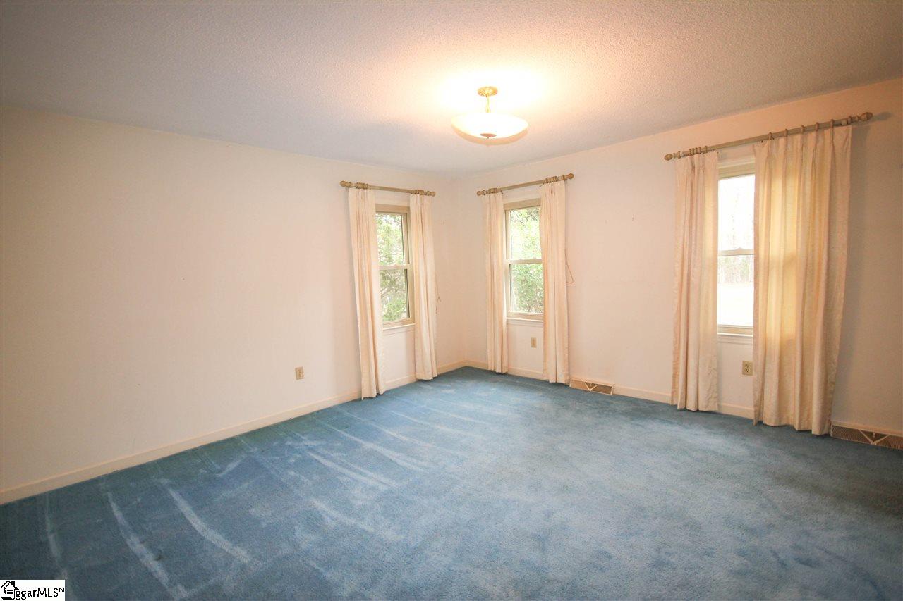 402 Spring Road Laurens, SC 29360 - Photo 9 of 17 Gallery Image 9