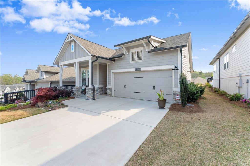 6838 Welcome Road Flowery Branch, GA 30542 - Photo 3 of 40