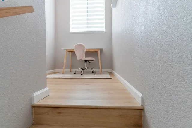 $1,300,000 | 219 Commons Lane, Foster City, CA 94404