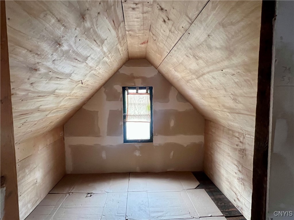 1620 Oneida Street Utica, NY 13501 - Photo 17 of 25