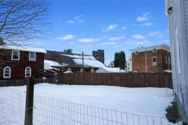 $185,000 | 1620 Oneida Street, Utica, NY 13501