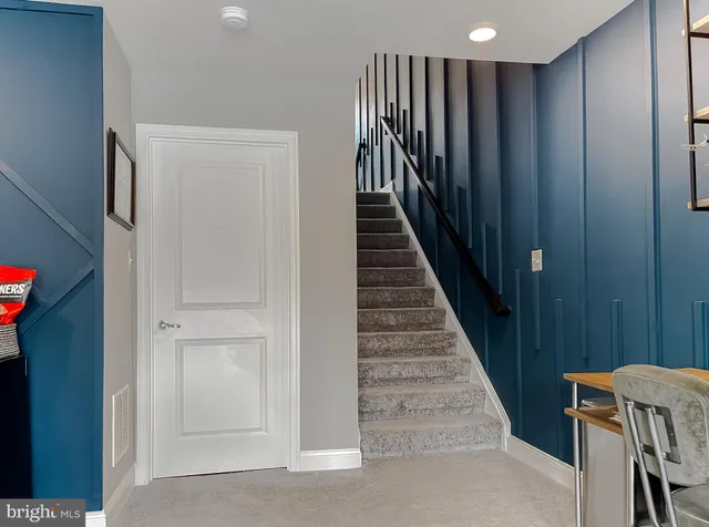 $2,950 | 23810 Myrtle Glen Way, California, MD 20619