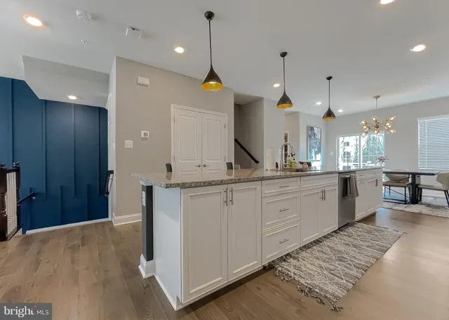 $2,950 | 23810 Myrtle Glen Way, California, MD 20619