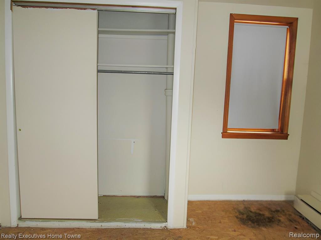 75 Delaware Street Sandusky, MI 48471 - Photo 14 of 27