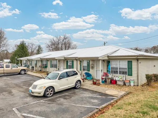 $3,500,000 | 340 West Briar Avenue, Jamestown, TN 38556