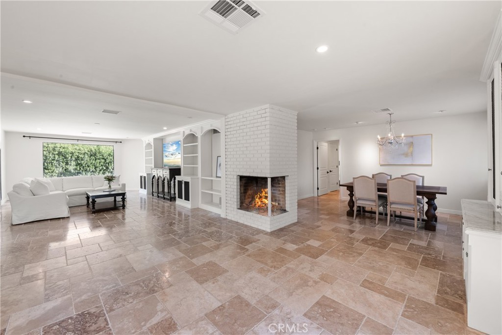 72408 Desert Drive Rancho Mirage, CA 92270 - Photo 8 of 42 The livingroom with fireplace