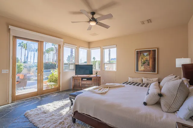 $1,055,000 | 49810 Avenida Montero, La Quinta, CA 92253