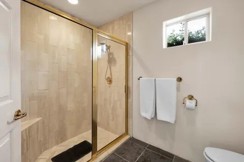 $1,055,000 | 49810 Avenida Montero, La Quinta, CA 92253