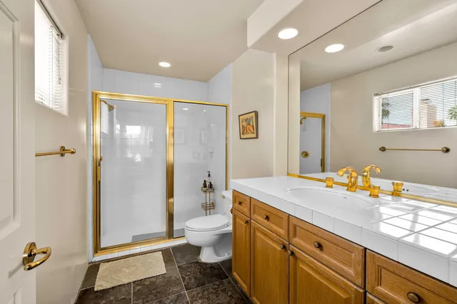 $1,055,000 | 49810 Avenida Montero, La Quinta, CA 92253