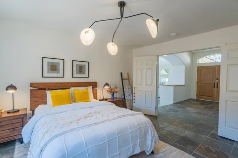 $1,055,000 | 49810 Avenida Montero, La Quinta, CA 92253