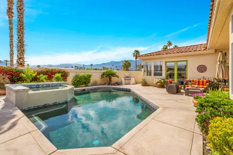 $1,055,000 | 49810 Avenida Montero, La Quinta, CA 92253
