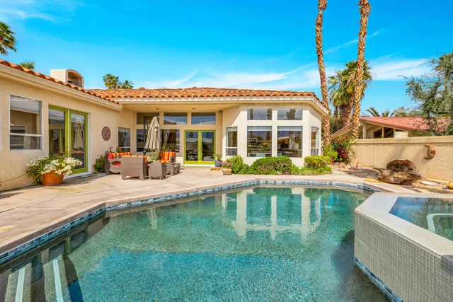 $1,055,000 | 49810 Avenida Montero, La Quinta, CA 92253