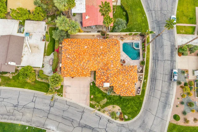 $1,055,000 | 49810 Avenida Montero, La Quinta, CA 92253