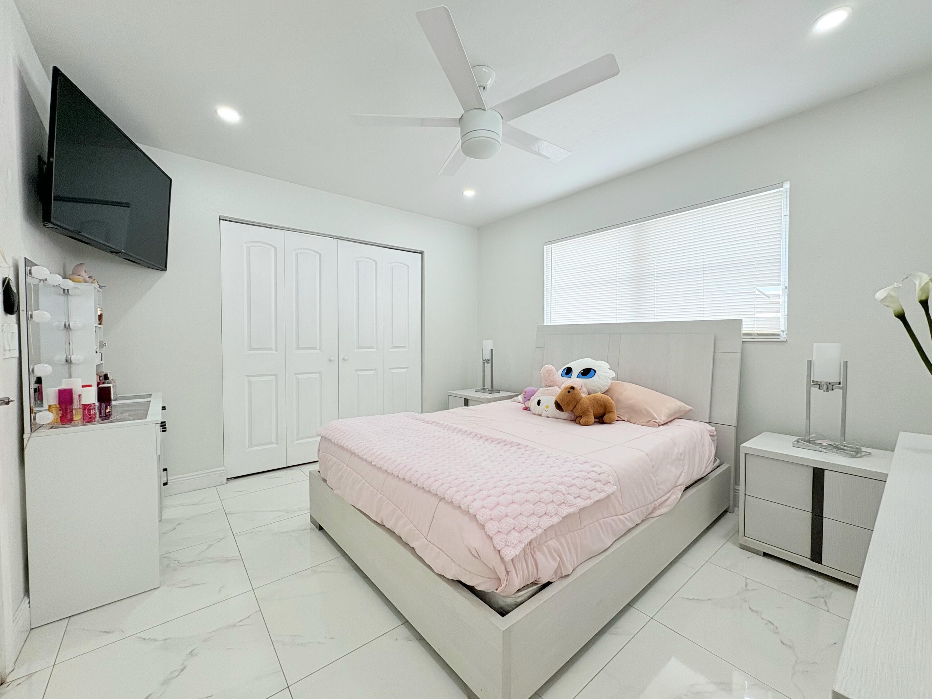 1861 Caribbean Road West Lake Clarke Shores, FL 33406 - Photo 39 of 73 40