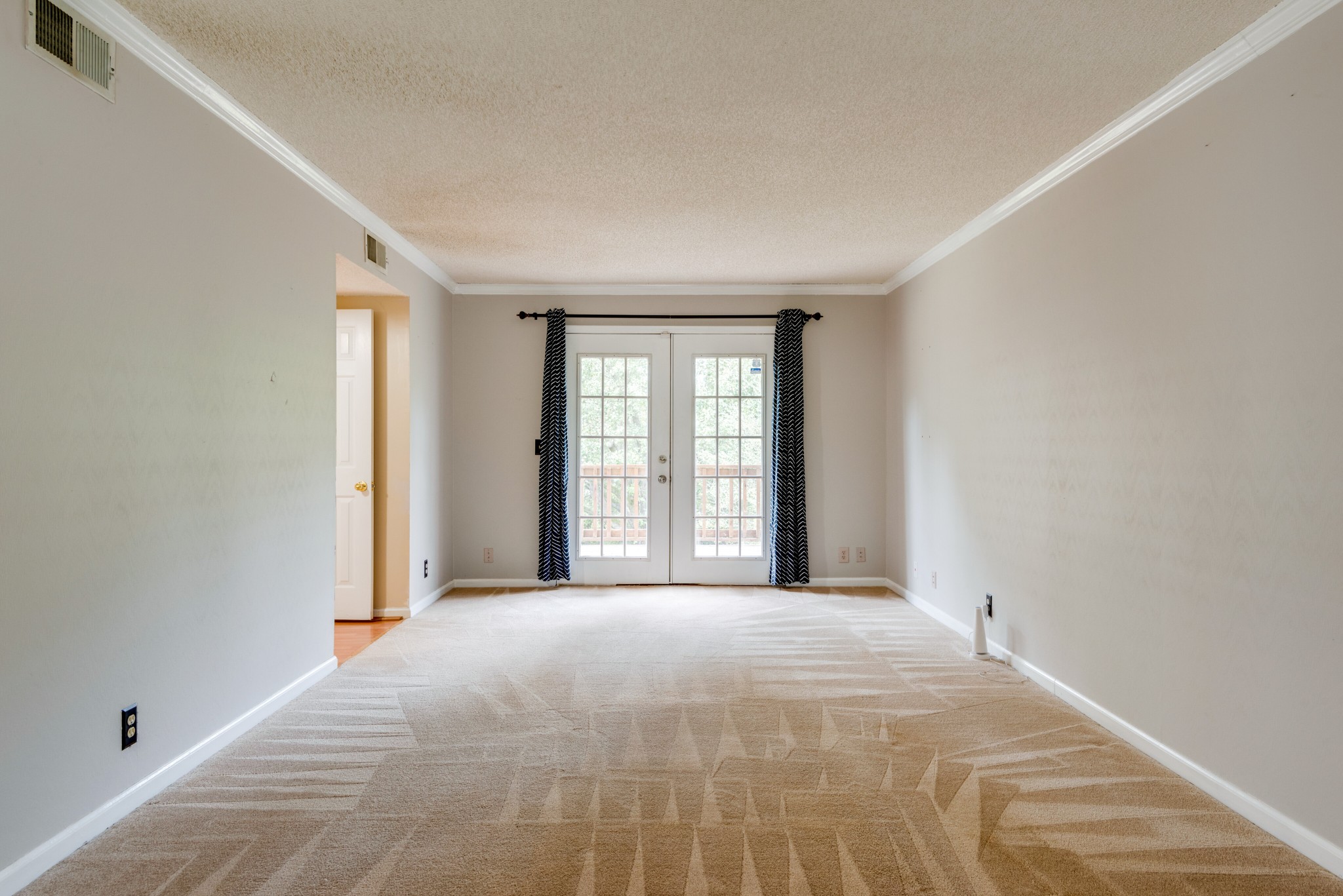 369 Cedarcliff Road Antioch, TN 37013 - Photo 4 of 24 a view of a room with large windows