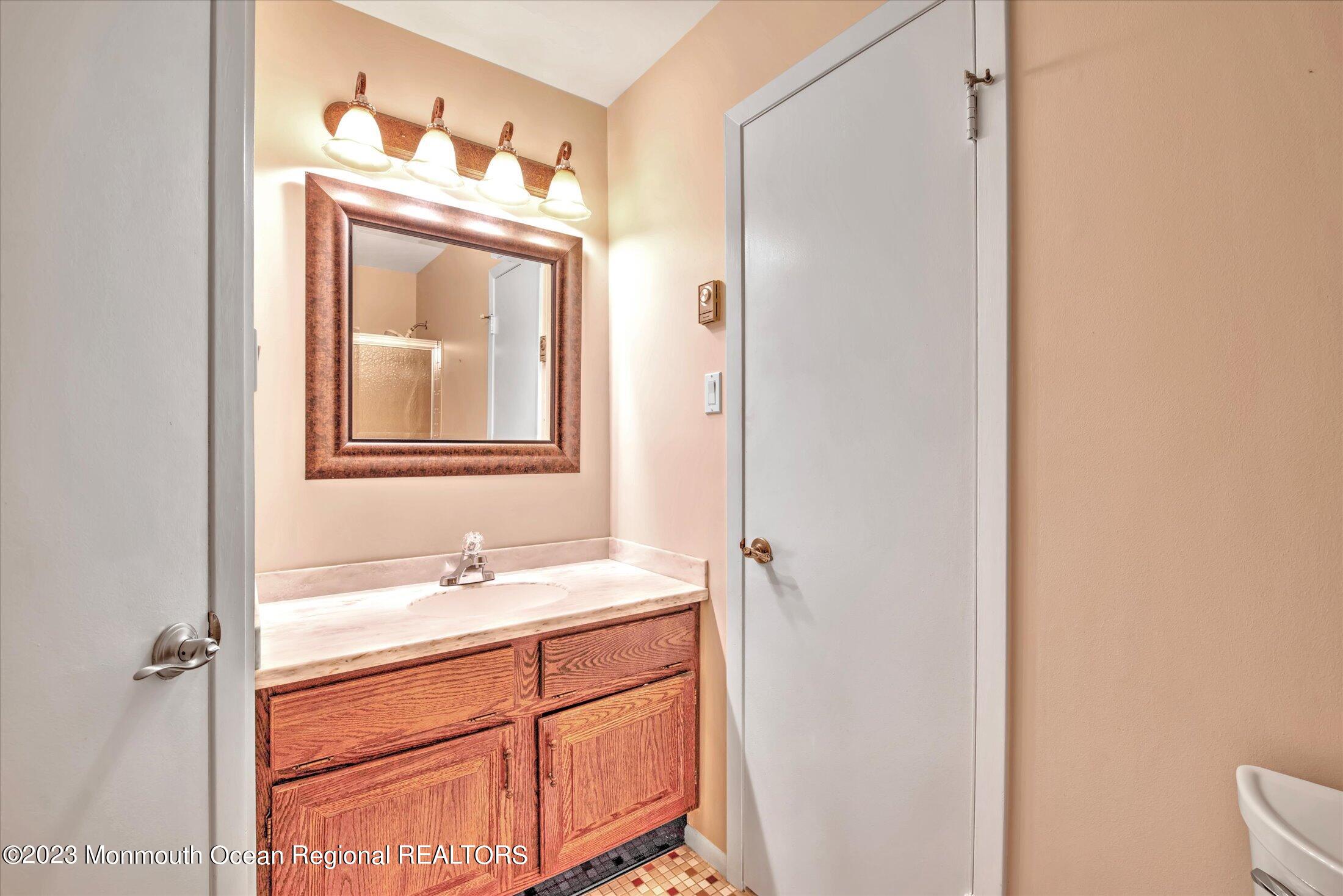 19 Carter Way Brick, NJ 08723 - Photo 34 of 50 34-BATHROOM