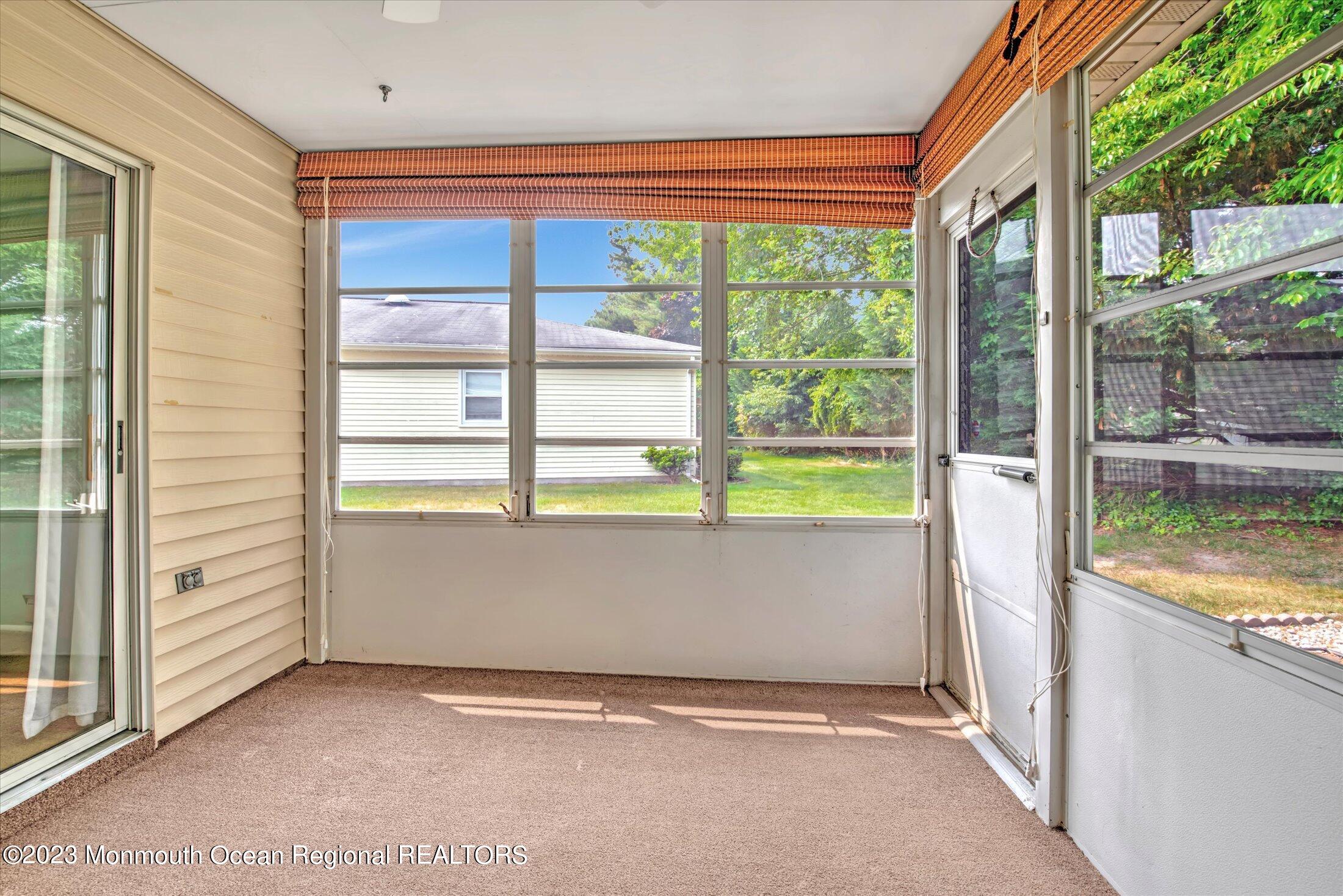 19 Carter Way Brick, NJ 08723 - Photo 38 of 50 38-SUN ROOM