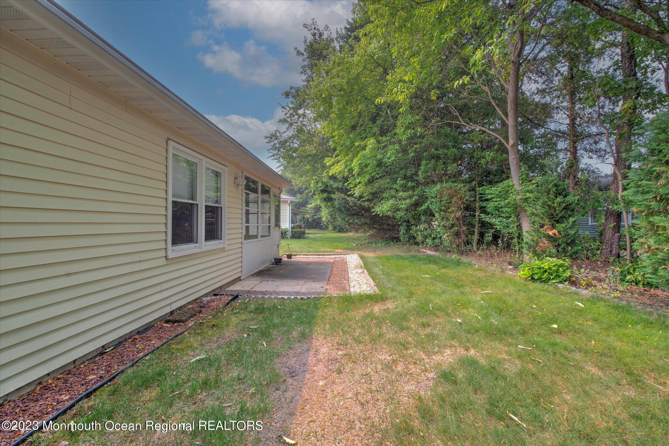 19 Carter Way Brick, NJ 08723 - Photo 40 of 50 40-BACK YARD