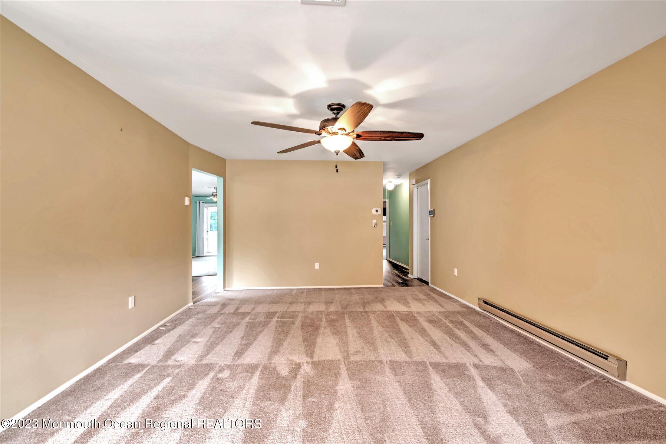 19 Carter Way Brick, NJ 08723 - Photo 9 of 50 09-LIVING ROOM