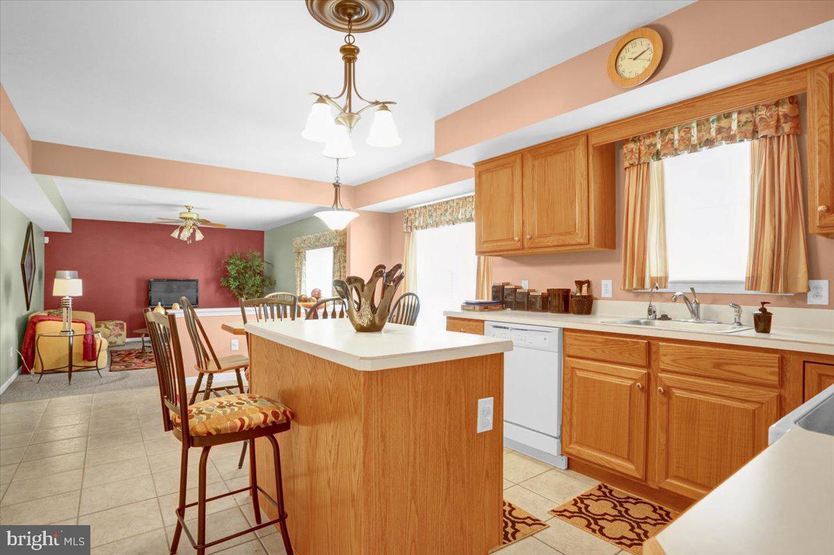 304 Roxberry Drive Reading, PA 19608 - Photo 13 of 34