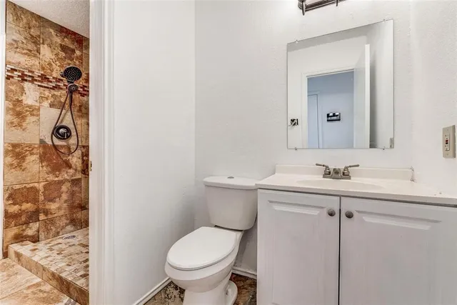 $195,000 | 2917 Tanglewood Drive, Lancaster, TX 75134