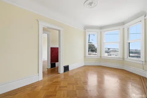 $688,000 | 120 Holladay Avenue, San Francisco, CA 94110