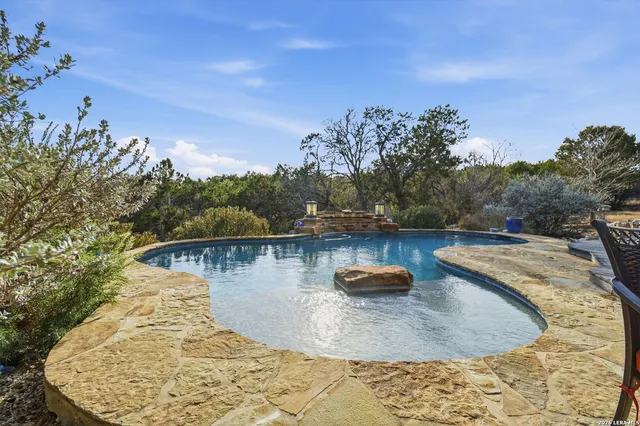 $799,000 | 121 North Star Court, Boerne, TX 78006