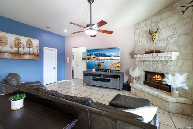 $799,000 | 121 North Star Court, Boerne, TX 78006