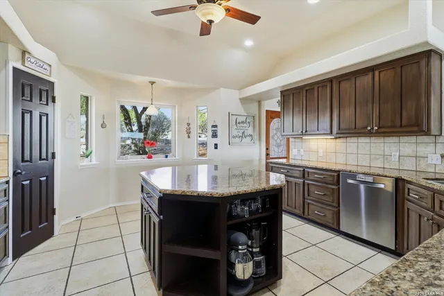 $799,000 | 121 North Star Court, Boerne, TX 78006