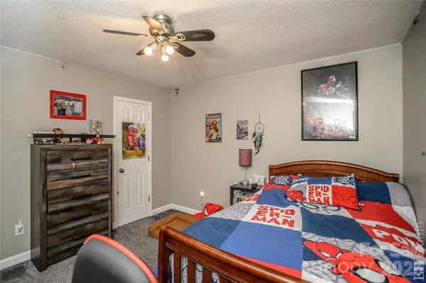 $379,500 | 5146 Olde School Drive, Hickory, NC 28602