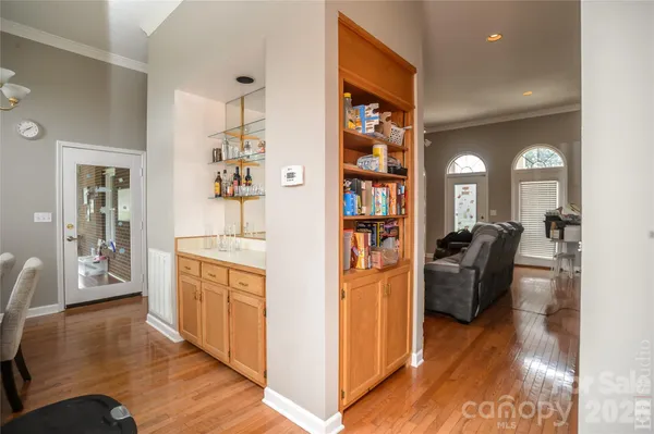 $379,500 | 5146 Olde School Drive, Hickory, NC 28602