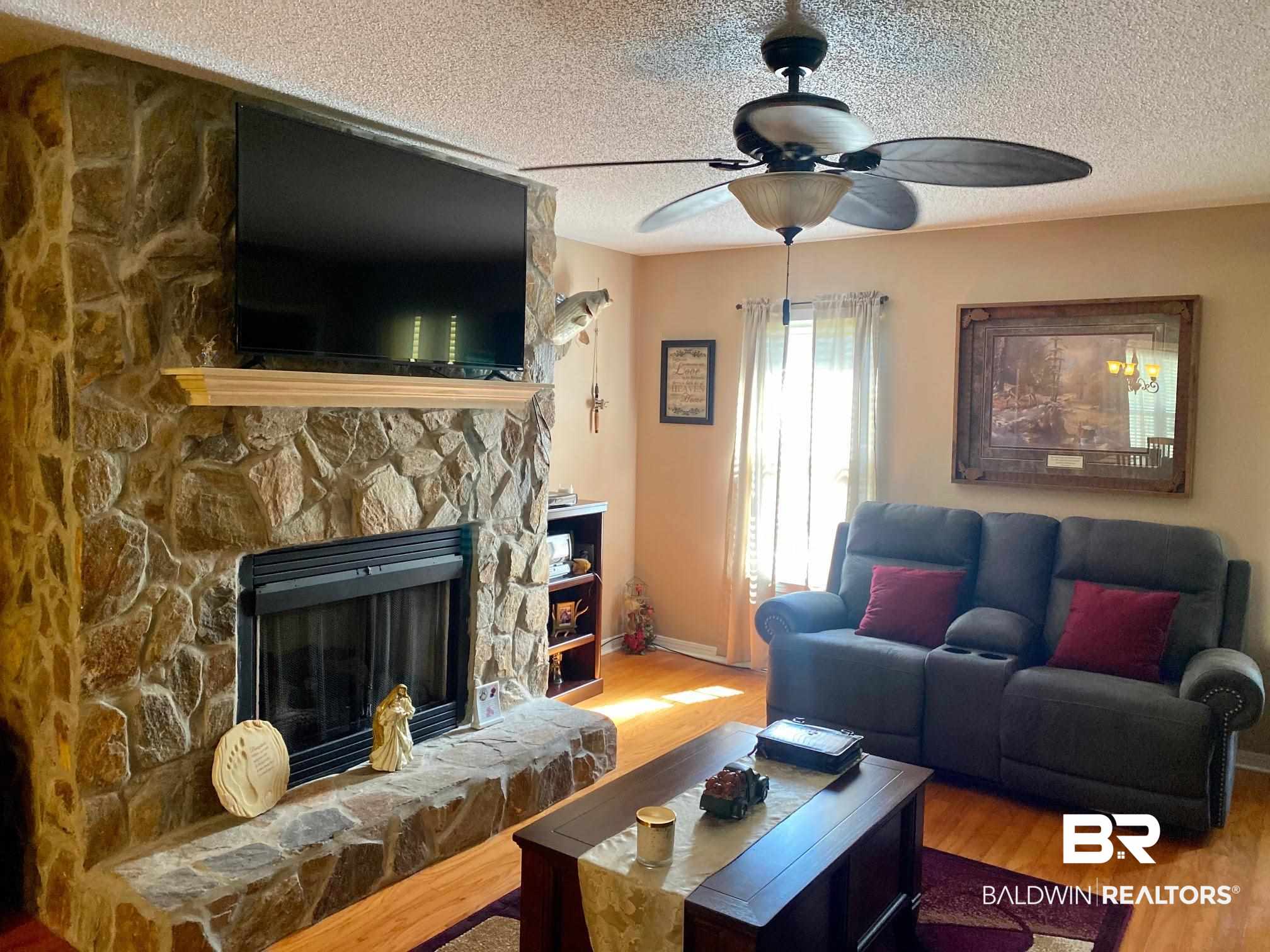 131 Goulsby Farm Road Brewton, AL 36426 - Photo 4 of 22