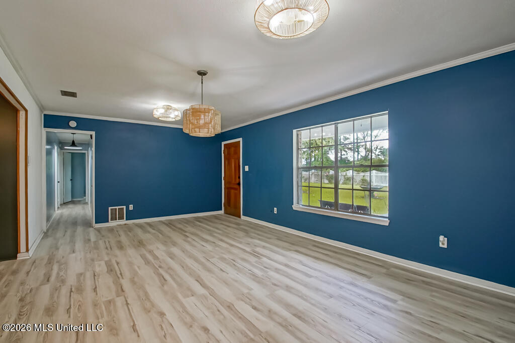 557 Walkiah Blf Road Picayune, MS 39466 - Photo 8 of 53 B_Living2