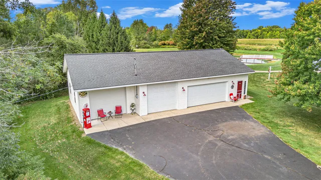 $599,900 | 9293 76th Avenue, Hudsonville, MI 49426