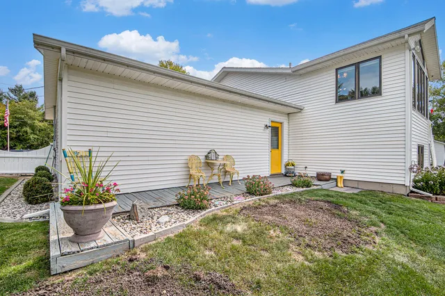 $599,900 | 9293 76th Avenue, Hudsonville, MI 49426