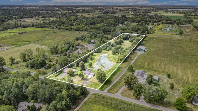 $599,900 | 9293 76th Avenue, Hudsonville, MI 49426