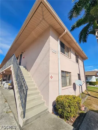 $1,000 | 1221 Southeast 46th Lane, Unit N, Cape Coral, FL 33904