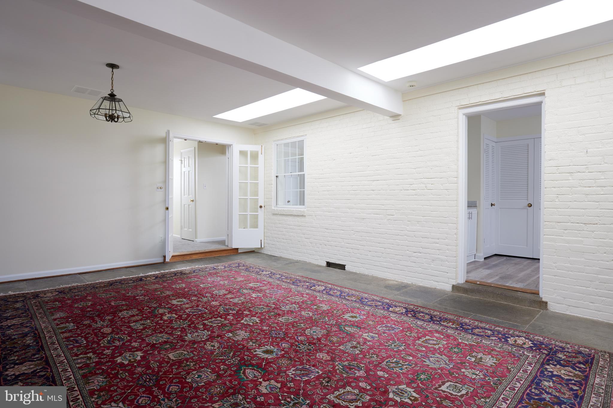 6615 Rannoch Road Bethesda, MD 20817 - Photo 24 of 52