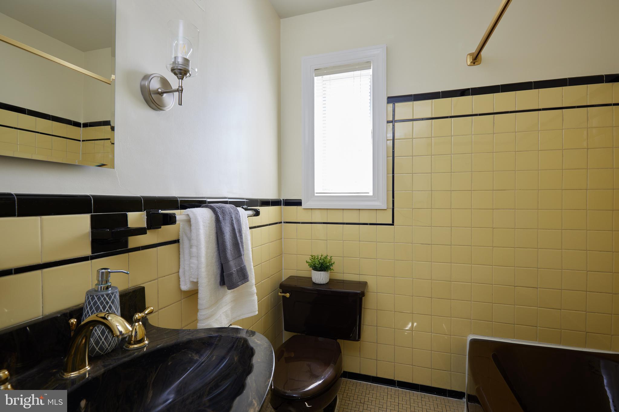 6615 Rannoch Road Bethesda, MD 20817 - Photo 37 of 52