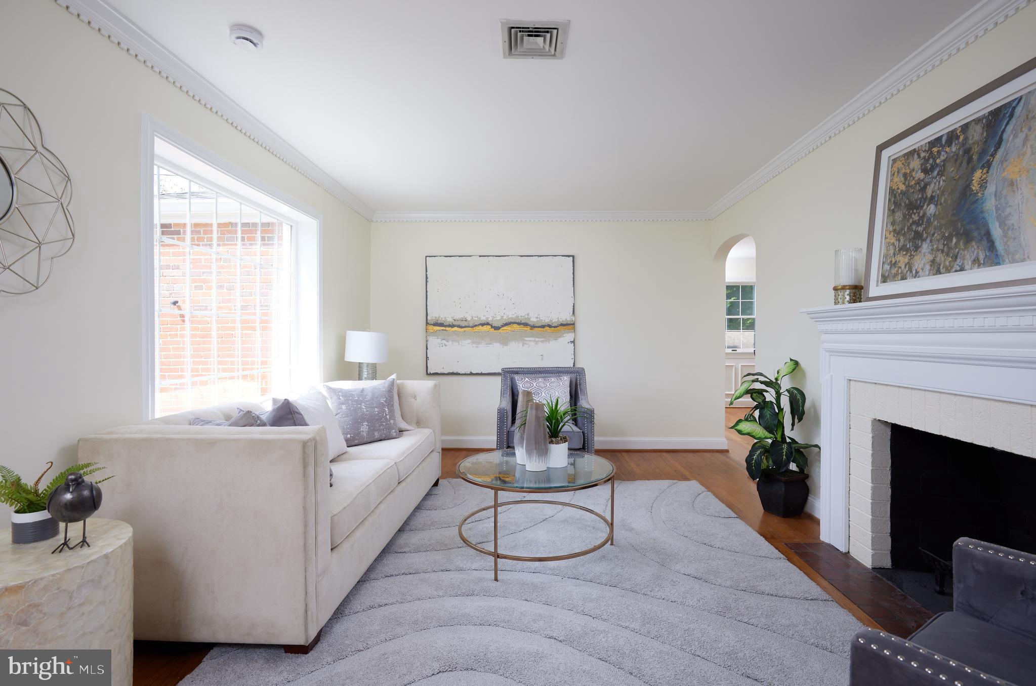 6615 Rannoch Road Bethesda, MD 20817 - Photo 4 of 52