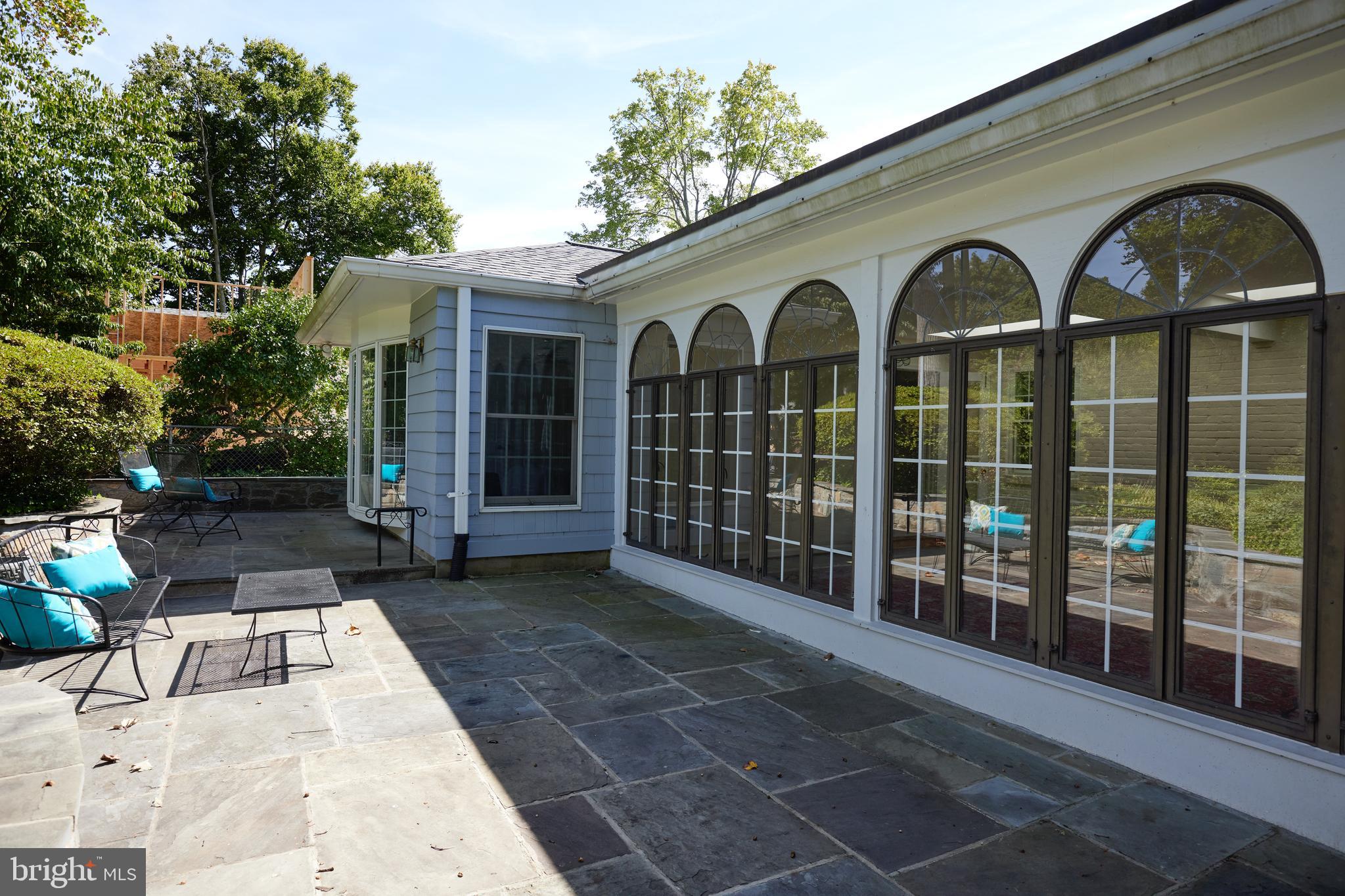 6615 Rannoch Road Bethesda, MD 20817 - Photo 41 of 52