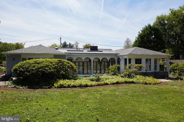 $1,213,000 | 6615 Rannoch Road, Bethesda, MD 20817